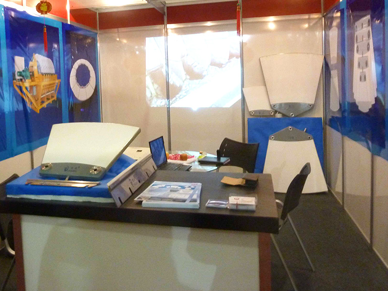 Appraisal meeting of large area low energy consumption environmentally friendly vacuum ceramic filter plate